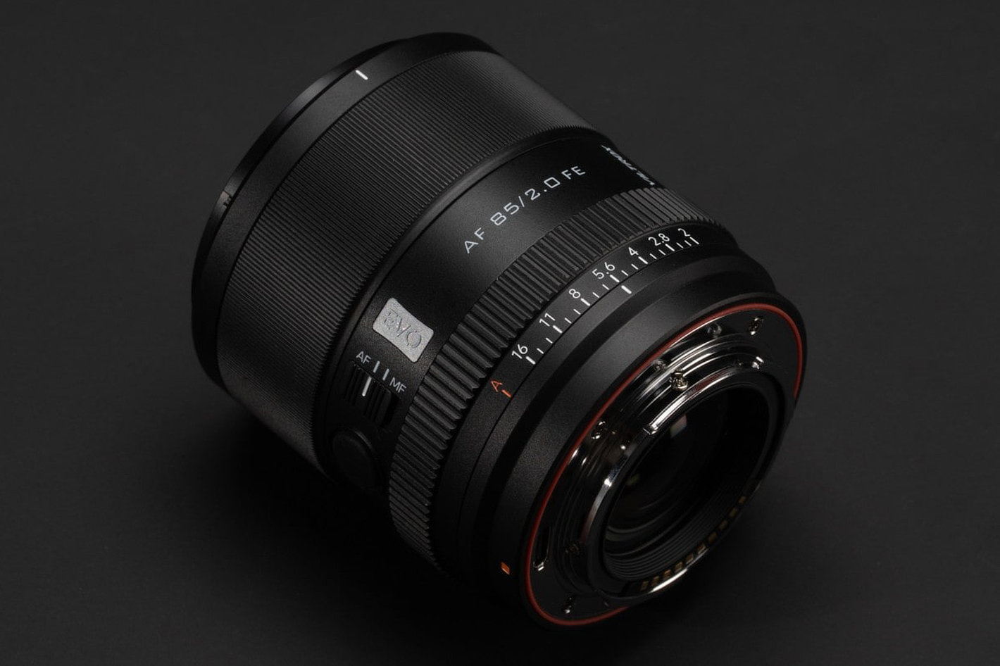 Viltrox lance sa gamme EVO avec un 85 mm f/2 pour Sony E : compact, pas cher mais pas cheap